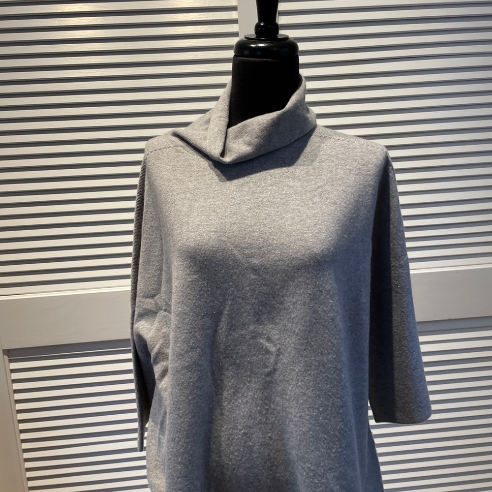 Peserico Gray Cashnere, Wool & Silk Sweater